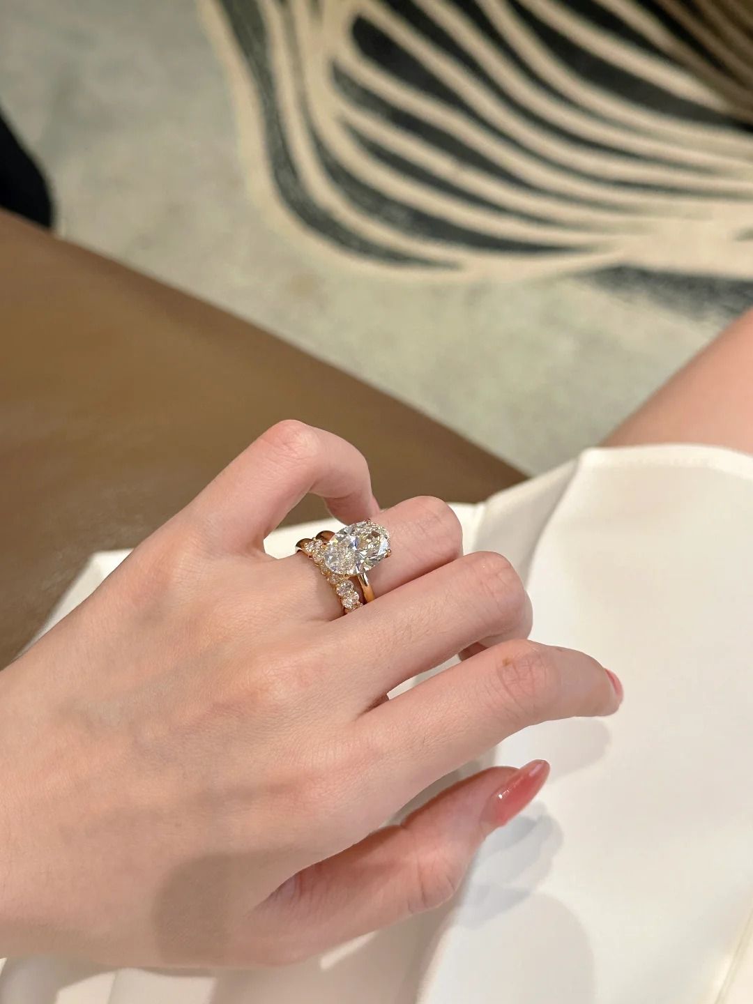 ENTAI-007 lab grown diamond jewellery image 2