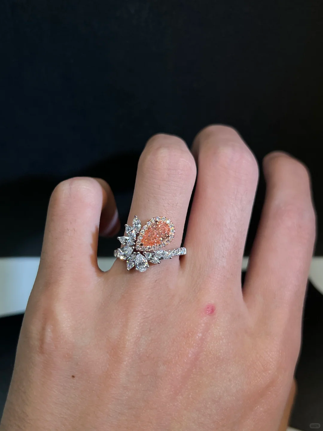 ENTAI-018 lab grown diamond jewellery image 2