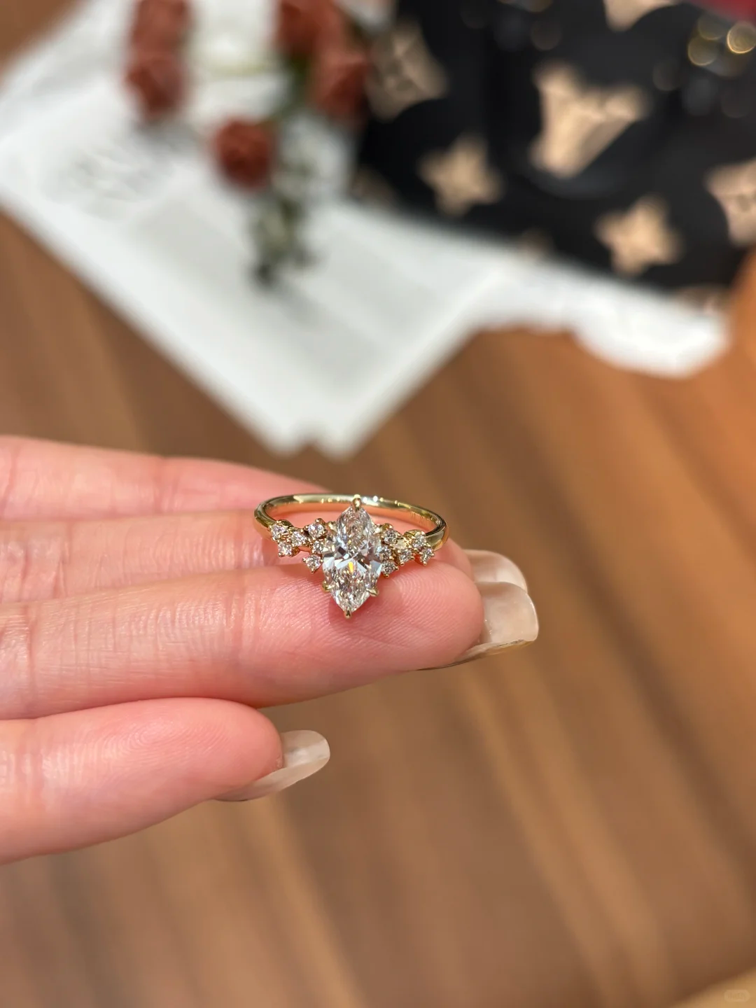 ENTAI-022 lab grown diamond jewellery image 2