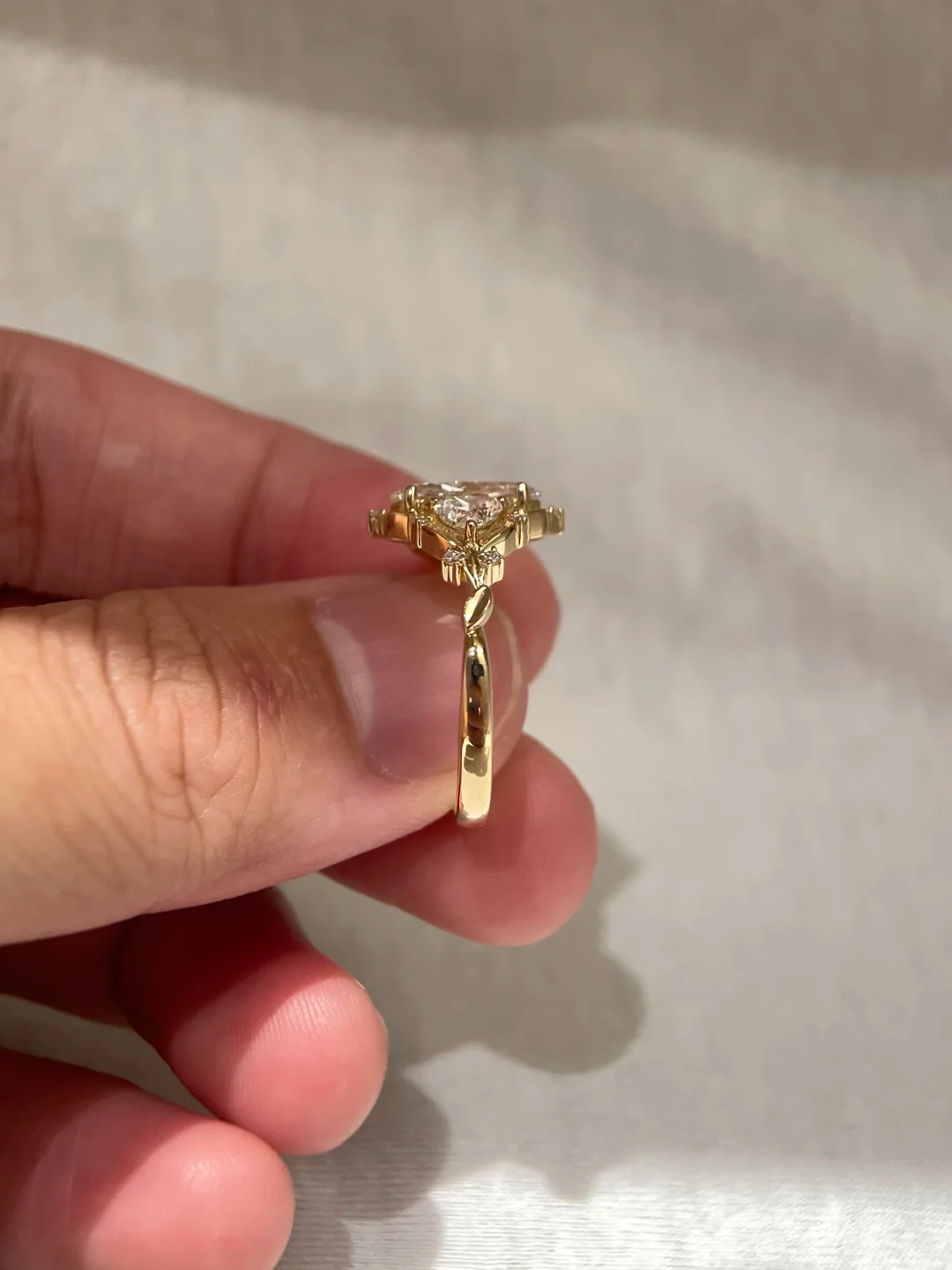 ENTAI-041 lab grown diamond jewellery image 2